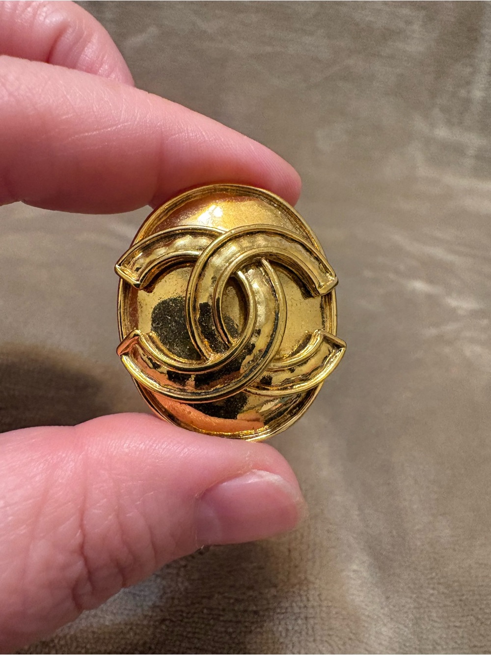 Chanel Gold Plated Oval Brooch Vintage